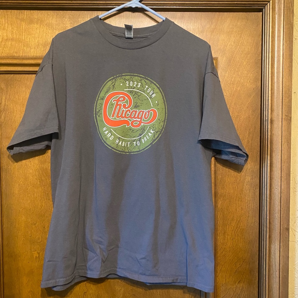 Chicago “Hard Habit To Break” 2023 Concert Tour Tee, Men’s XL Grey.